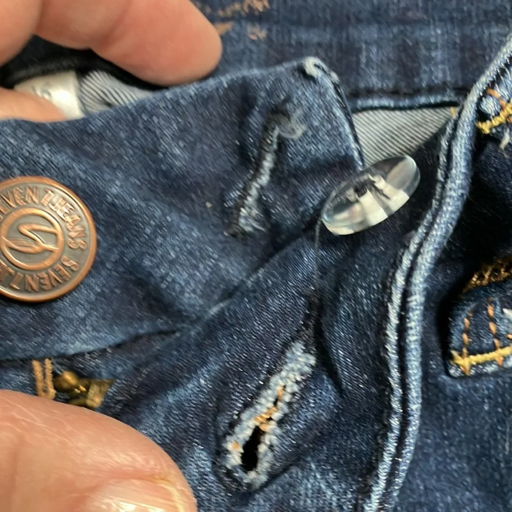 Woman’s Jeans med. blue denim size 16 - Picture 6 of 9